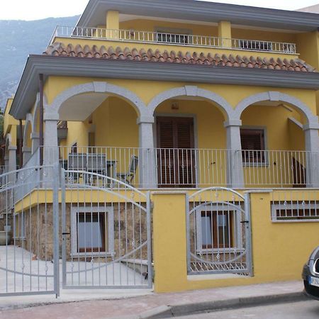 Casa Mariolu 2 Lejlighed Cala Gonone Eksteriør billede